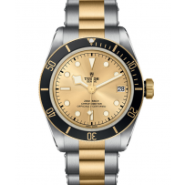 AAA Replica Tudor Black Bay S & amp; G 41mm Orologio da uomo M79733N-0004